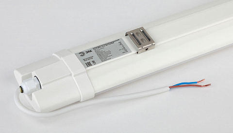 Эра Светодиодный светильник 652х75х35мм 20Вт IP65 6500К Белый